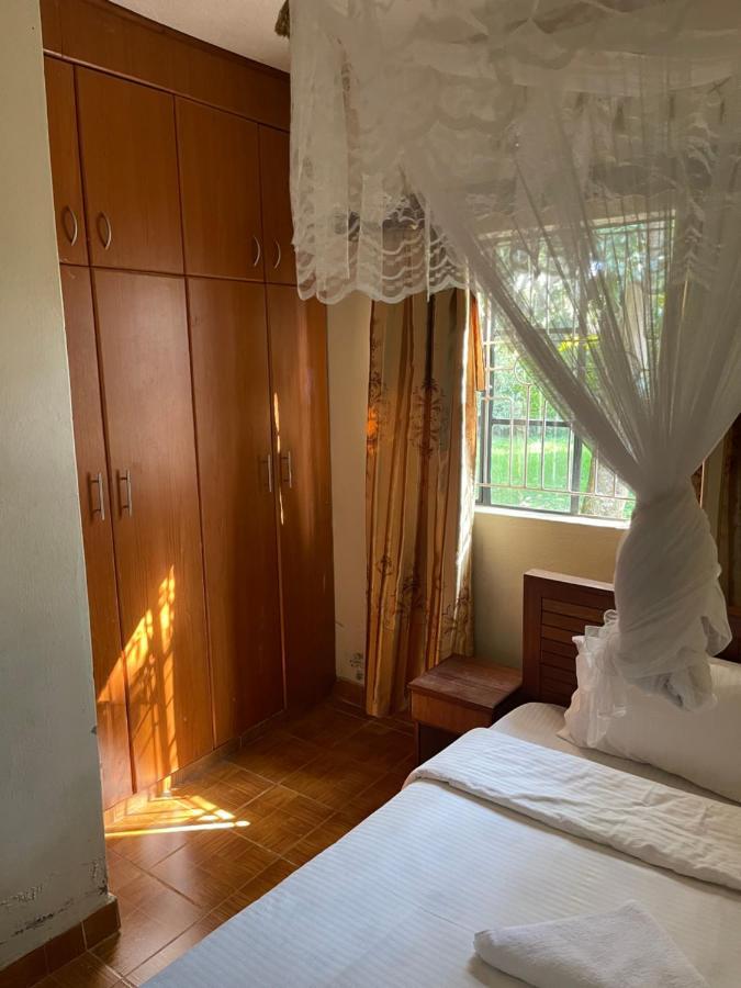 Easy Sleep Guesthouse Kitale Buitenkant foto