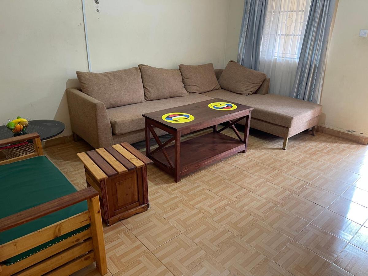 Easy Sleep Guesthouse Kitale Buitenkant foto