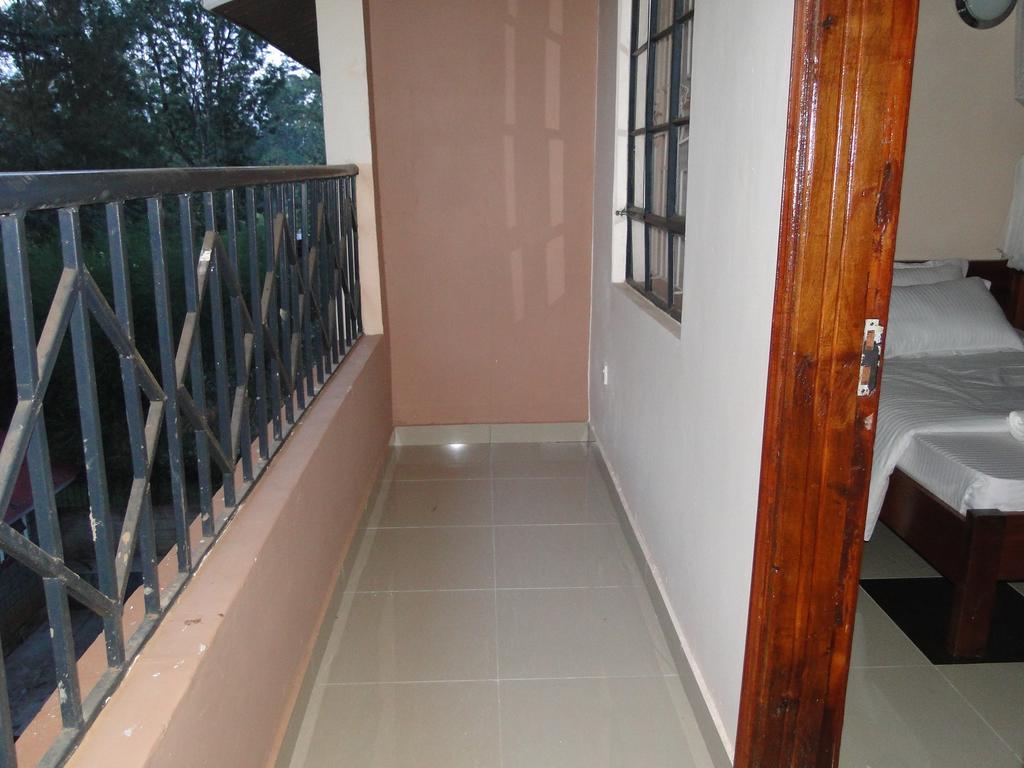 Easy Sleep Guesthouse Kitale Buitenkant foto